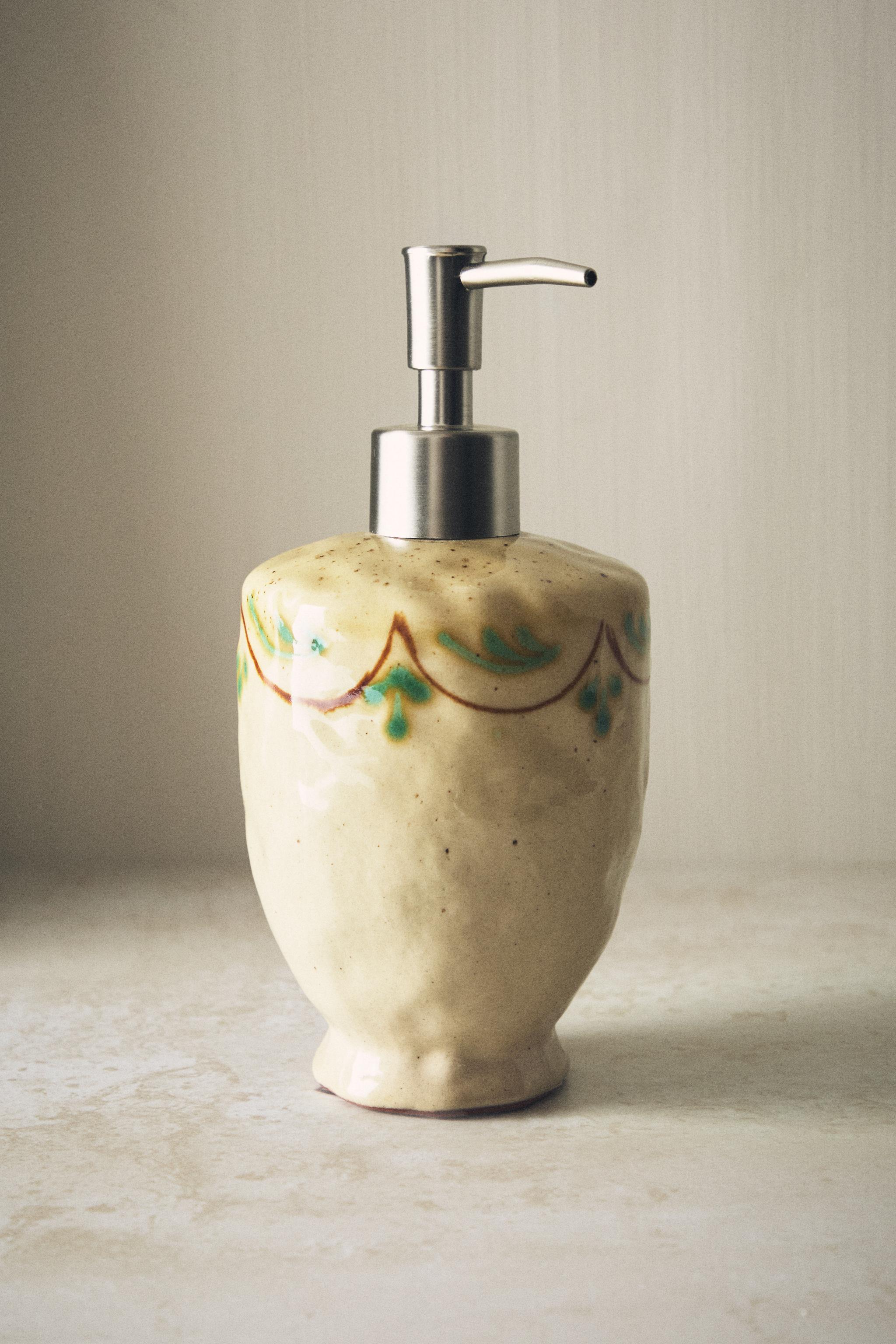 DISTRIBUTEUR SAVON CÉRAMIQUE PEINTE